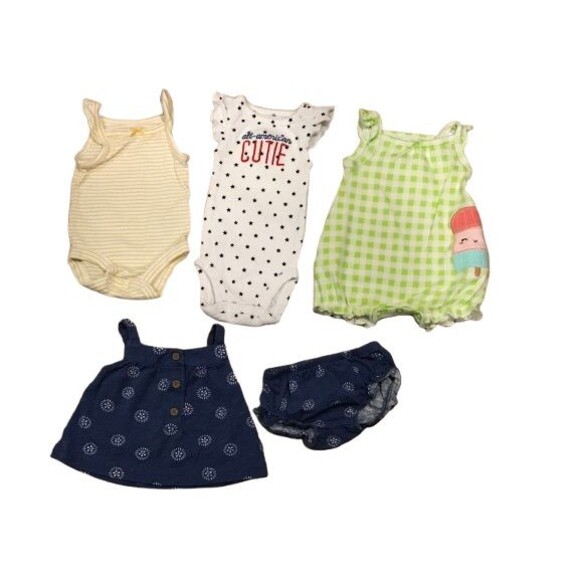 Lot of Newborn Girls Clothes 5 Pieces 3-bodysuits Plus a Dress w/ Bloomers - Picture 1 of 2
